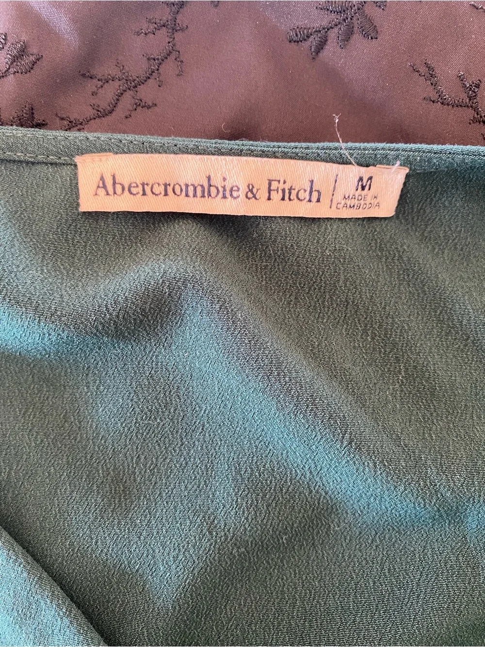 Abercrombie & Fitch Emerald Green Twist-Front Long Sleeve Top - size medium